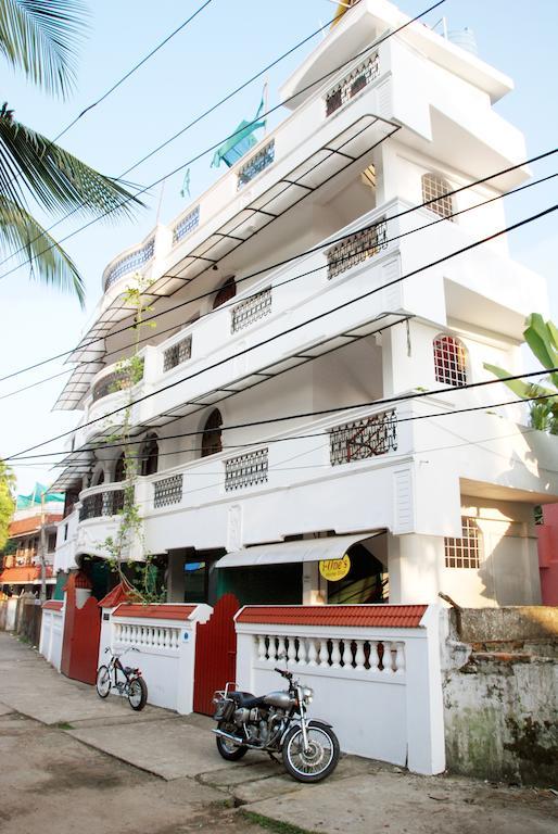 I - One'S Home Stay Kochi Extérieur photo